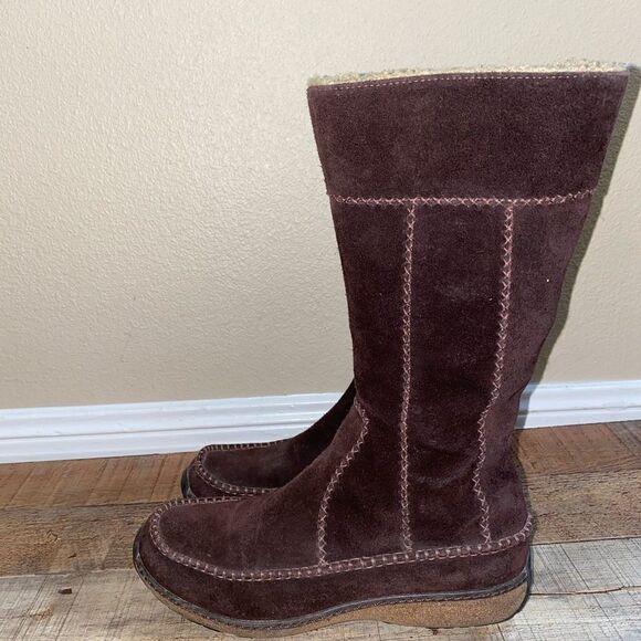 Timberland Fauna Moccasin Boots - Picture 1 of 10